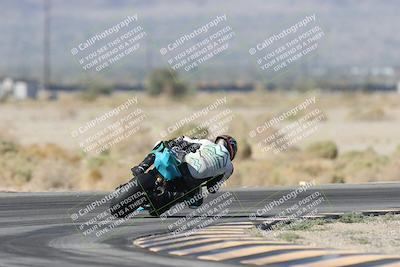 media/Oct-30-2025-Racers Edge (Thu) [[dabbdaf680]]/2-A Group/Session 2 (Turn 5)/